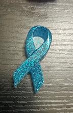 Load image into Gallery viewer, Resin Key Chains