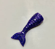 Load image into Gallery viewer, Resin Key Chains